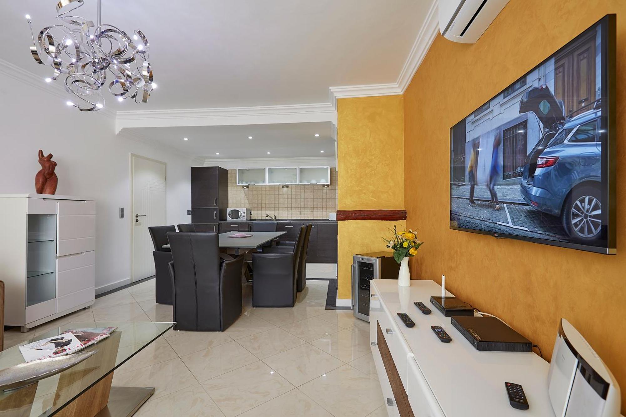 The Queen Luxury Apartments - Villa Cortina Λουξεμβούργο Εξωτερικό φωτογραφία