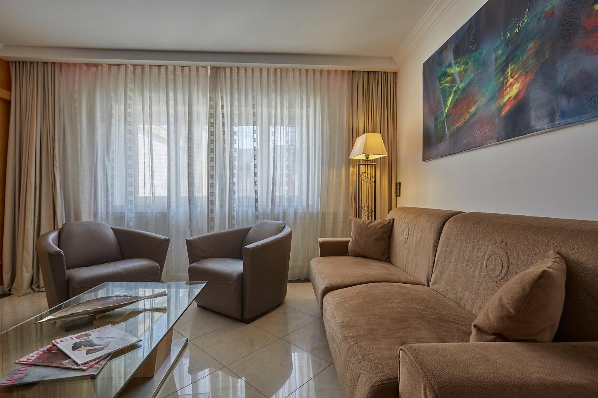 The Queen Luxury Apartments - Villa Cortina Λουξεμβούργο Εξωτερικό φωτογραφία